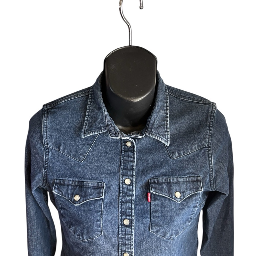 LEVI'S WOMEN'S Medium WASH DENIM LONG SLEEVE PEARL SNAP ULTIMATE
WESTERN SHIRT S - Picture 4 of 14